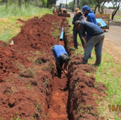 Redes de água e esgoto
